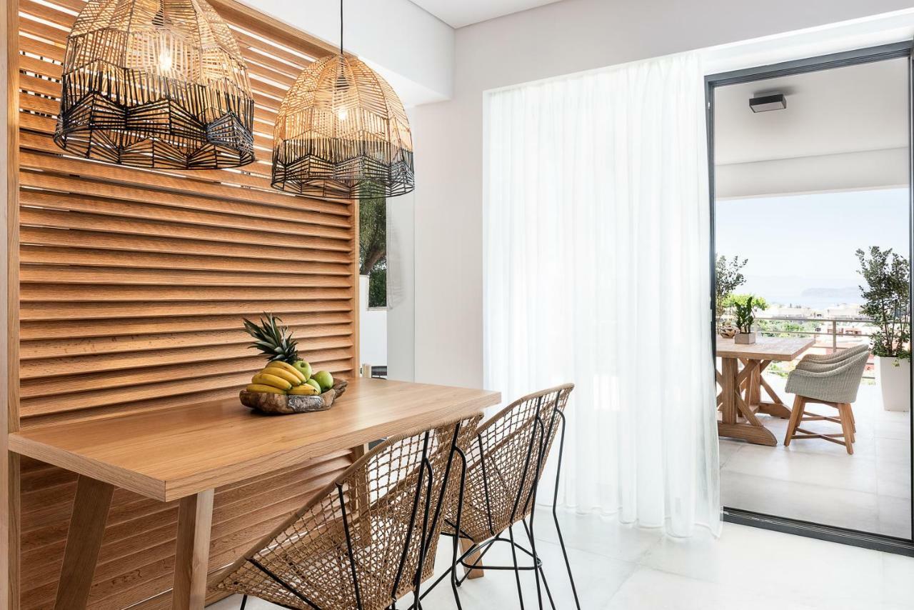Blue Island Luxury Apartment Kato Daratso Bagian luar foto