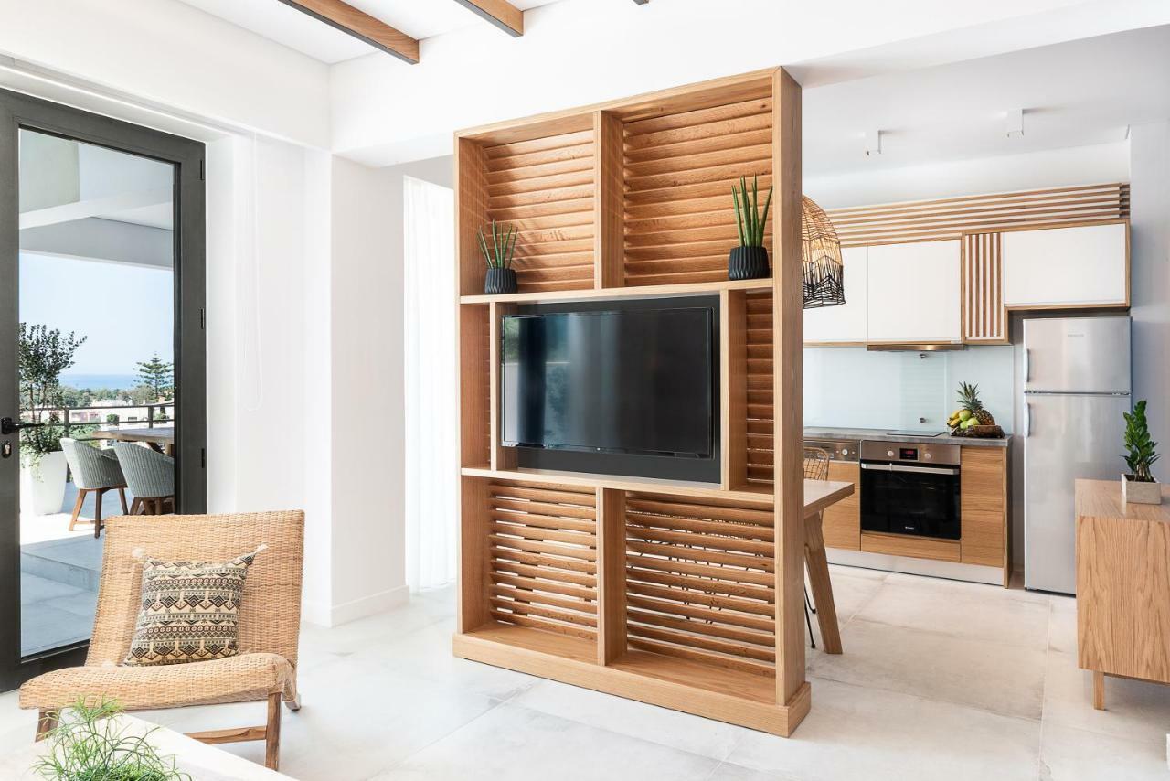 Blue Island Luxury Apartment Kato Daratso Bagian luar foto