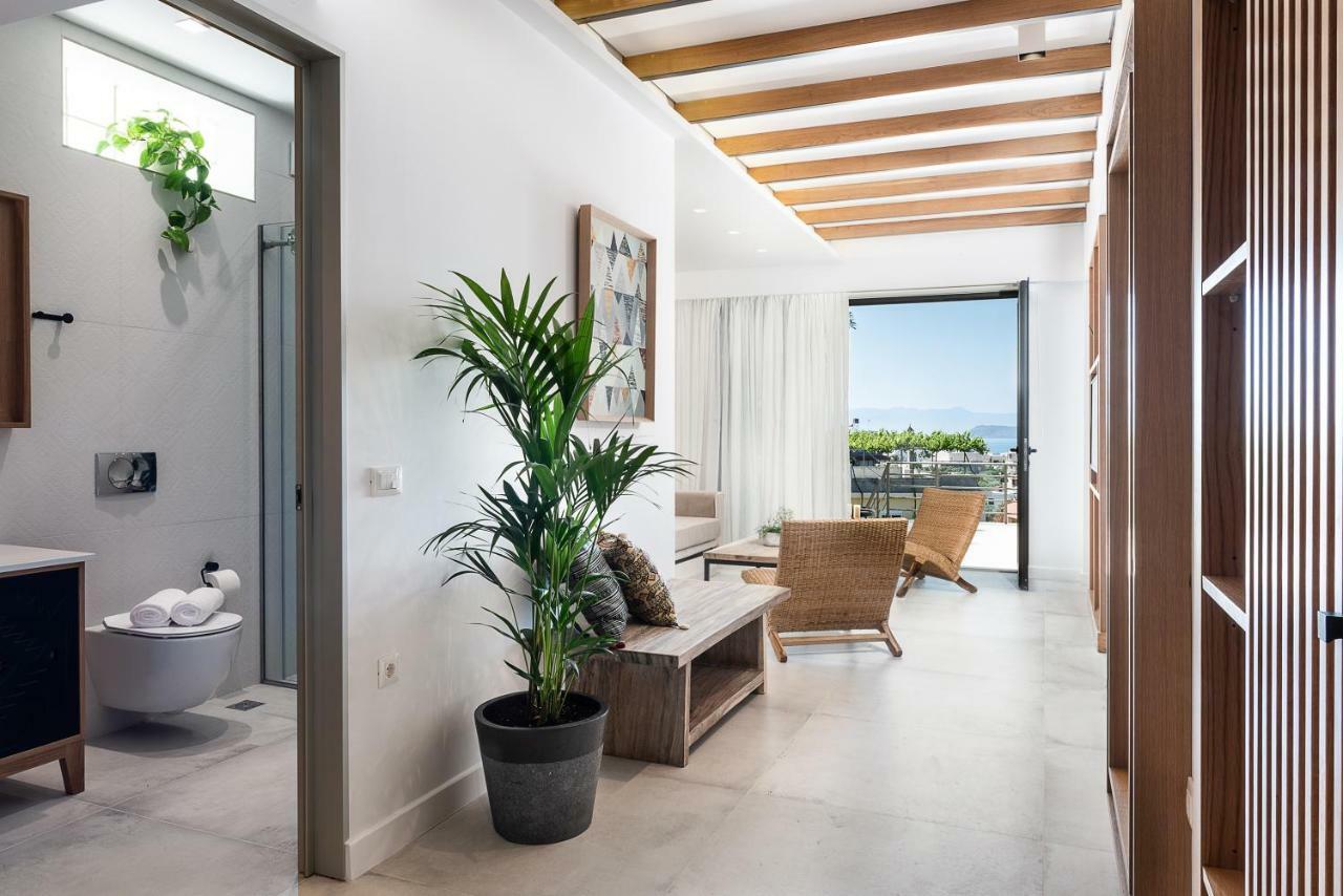 Blue Island Luxury Apartment Kato Daratso Bagian luar foto